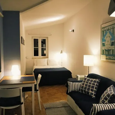 Alfama Tejo Penthouse Studio Apartman *